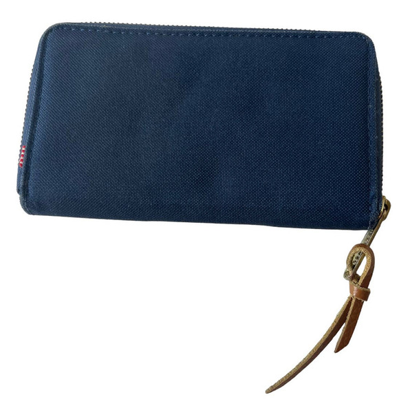 Herschel Supply Company Wallet Zippered Closure - Picture 2 of 5